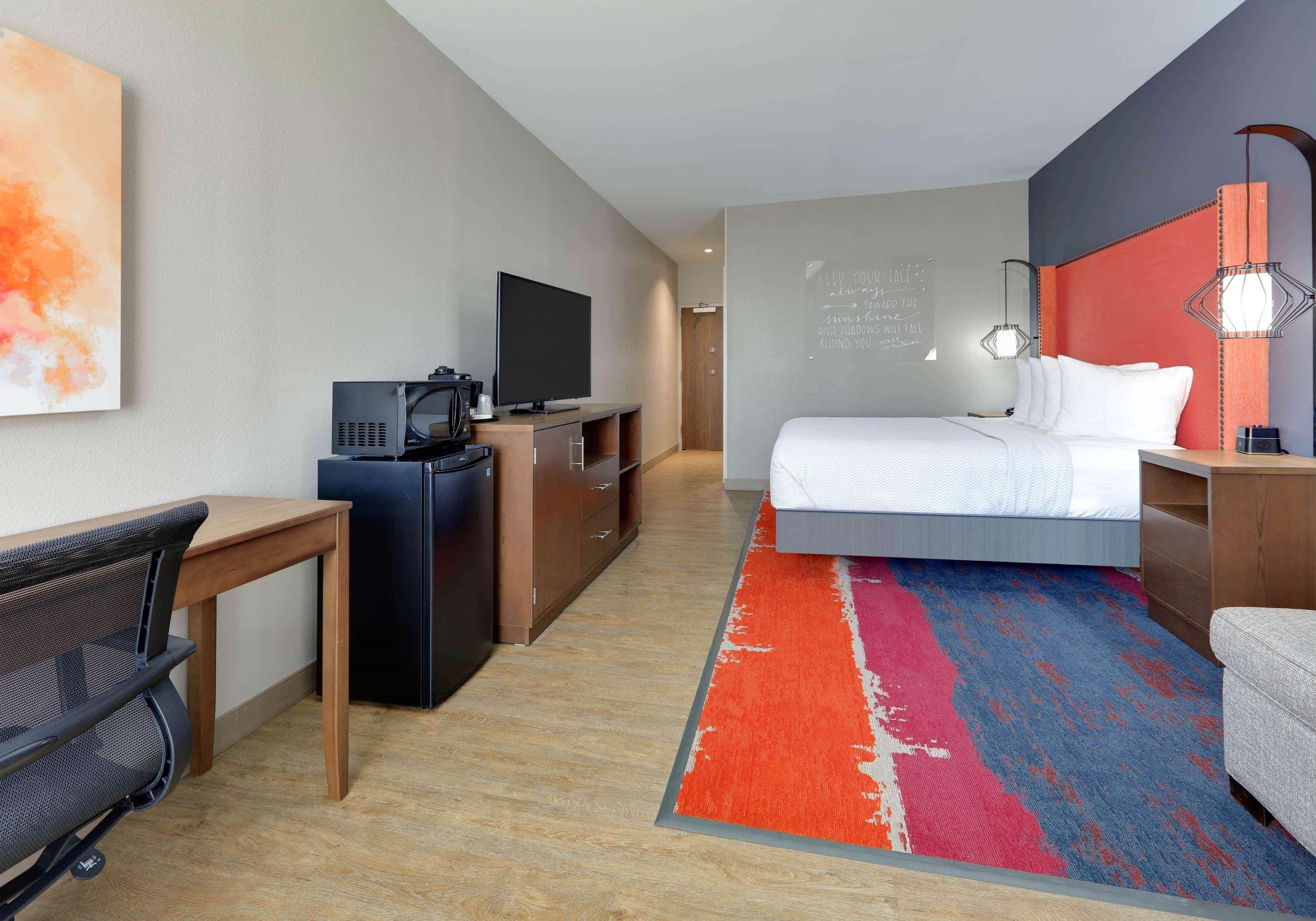 Hotel La Quinta & By Wyndham 3*